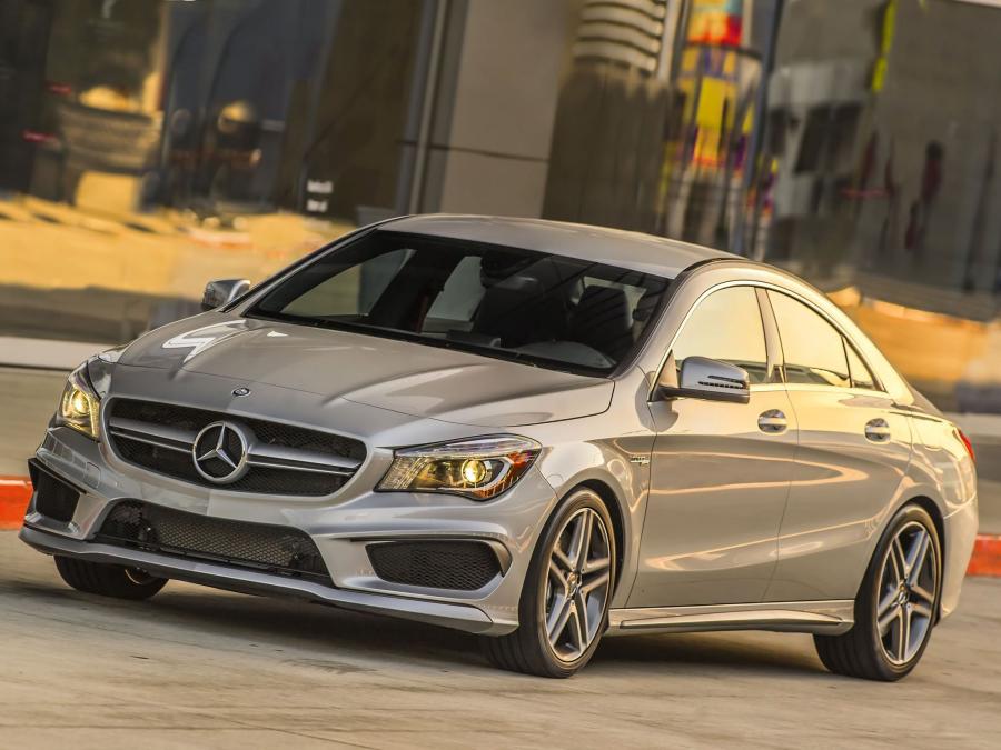  Mercedes-Benz CLA45 AMG 2013 года  (US) (фото 1 из 32)
